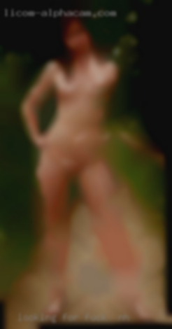 Looking to fuck in NH for a YOUNGER guy.